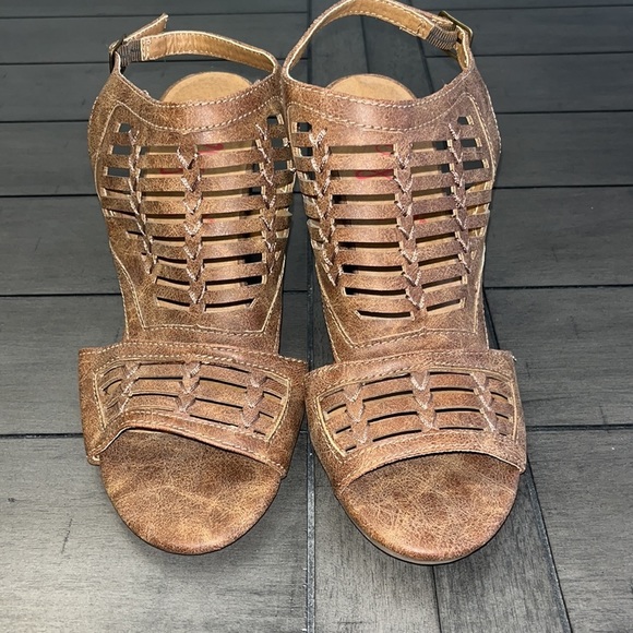 - JELLY pop heels 4in - Picture 2 of 5